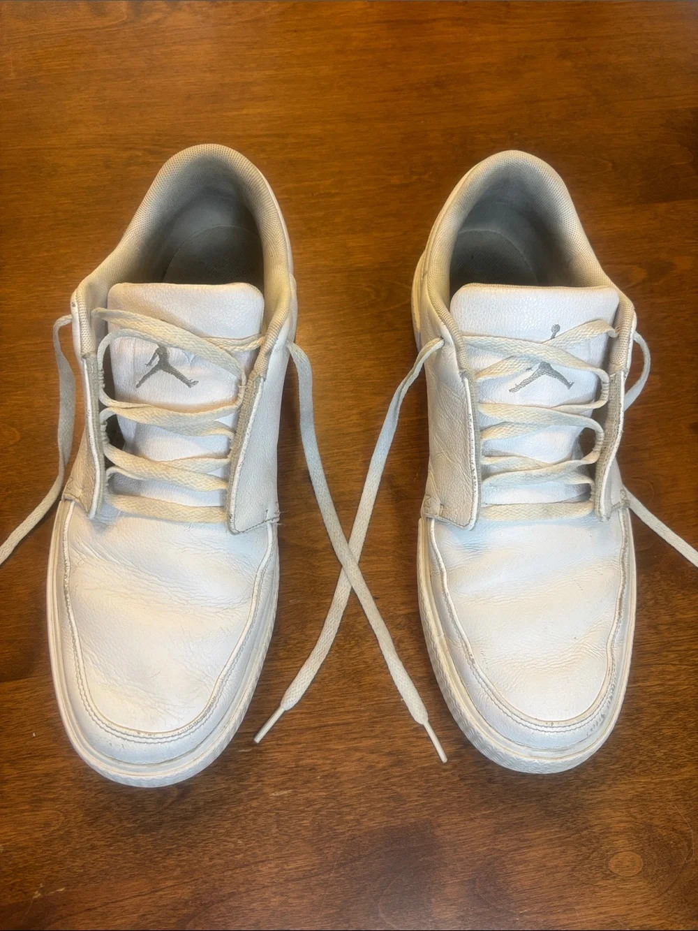 Jordan Men’s Low Top Sneakers in White